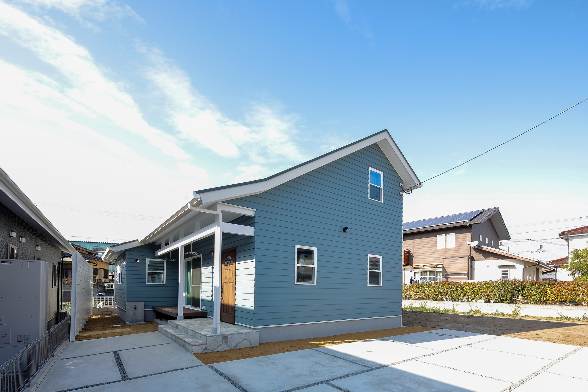 ASH BLUE HOUSE